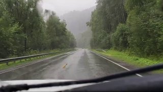 Множественные сходы селевых потоков на трассе Абакан-Кызыл вызывают опасения водителей